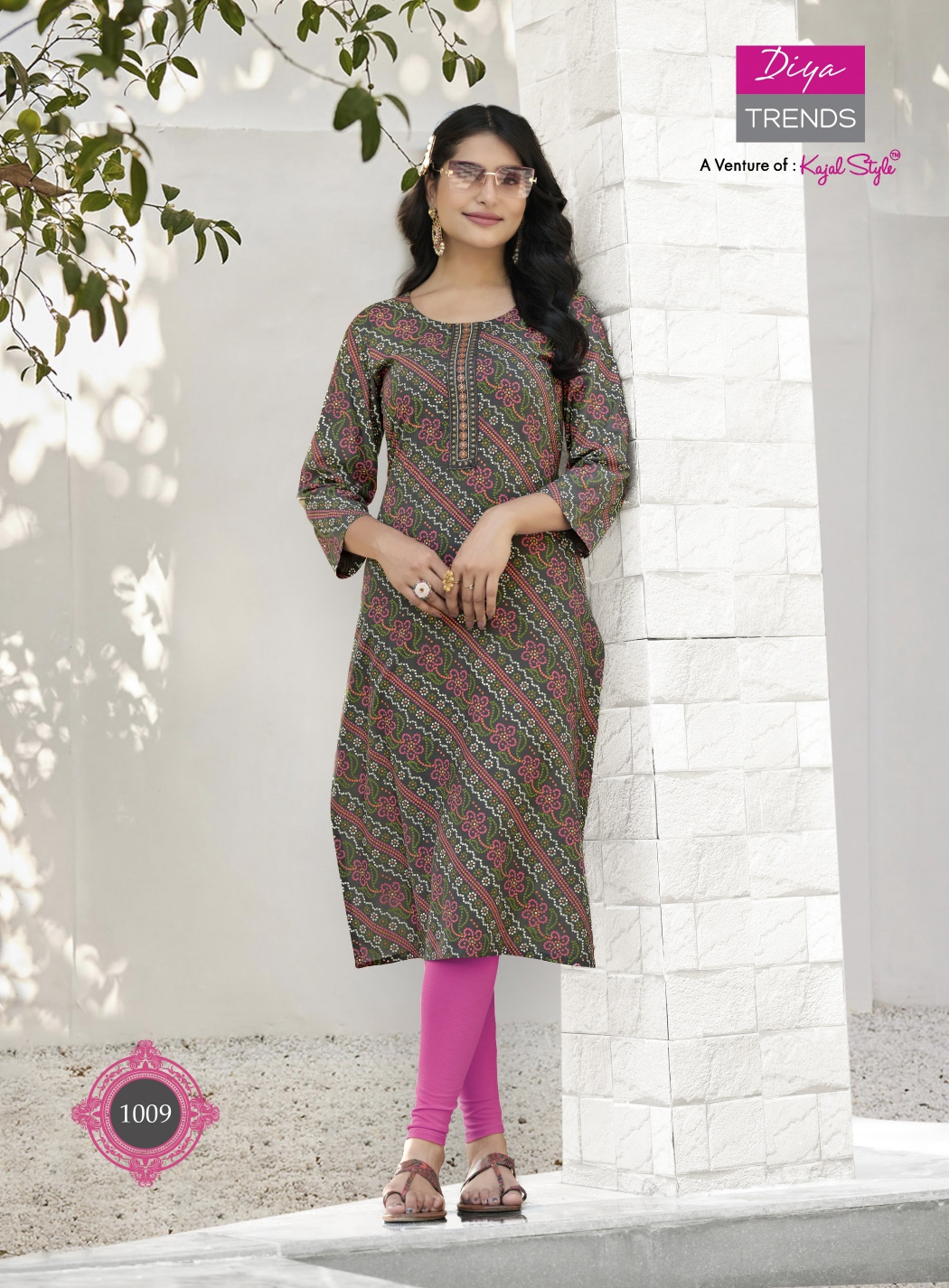 DIYA TRENDS Streight kurti